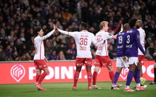 V体育-图卢兹大胜尼斯，法甲联赛持续火爆