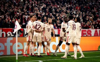 V体育官方app-拜仁慕尼黑客场实现绝杀，喜迎三分