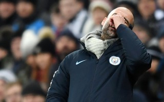 vsports体育-莱斯特城客场逼平，保持稳定表现