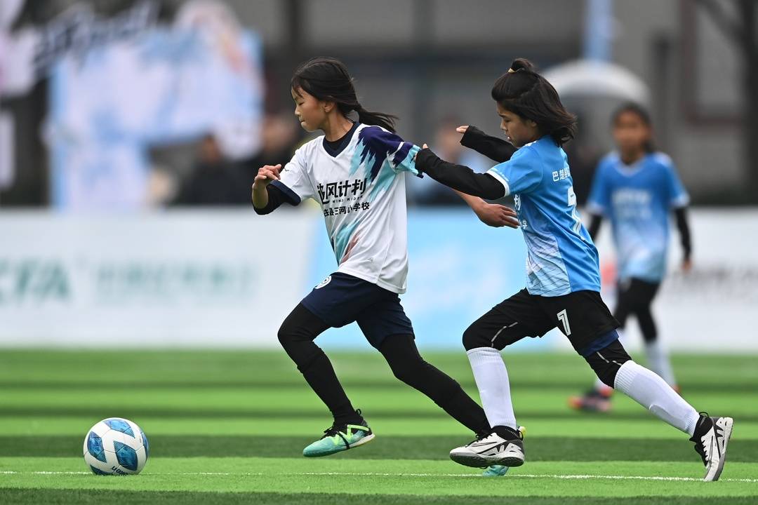 V体育官网-力挽狂澜!球队奋勇拼抢,冲击胜利-第2张图片-V体育 V体育官网-力挽狂澜!球队奋勇拼抢,冲击胜利-第2张图片-V体育