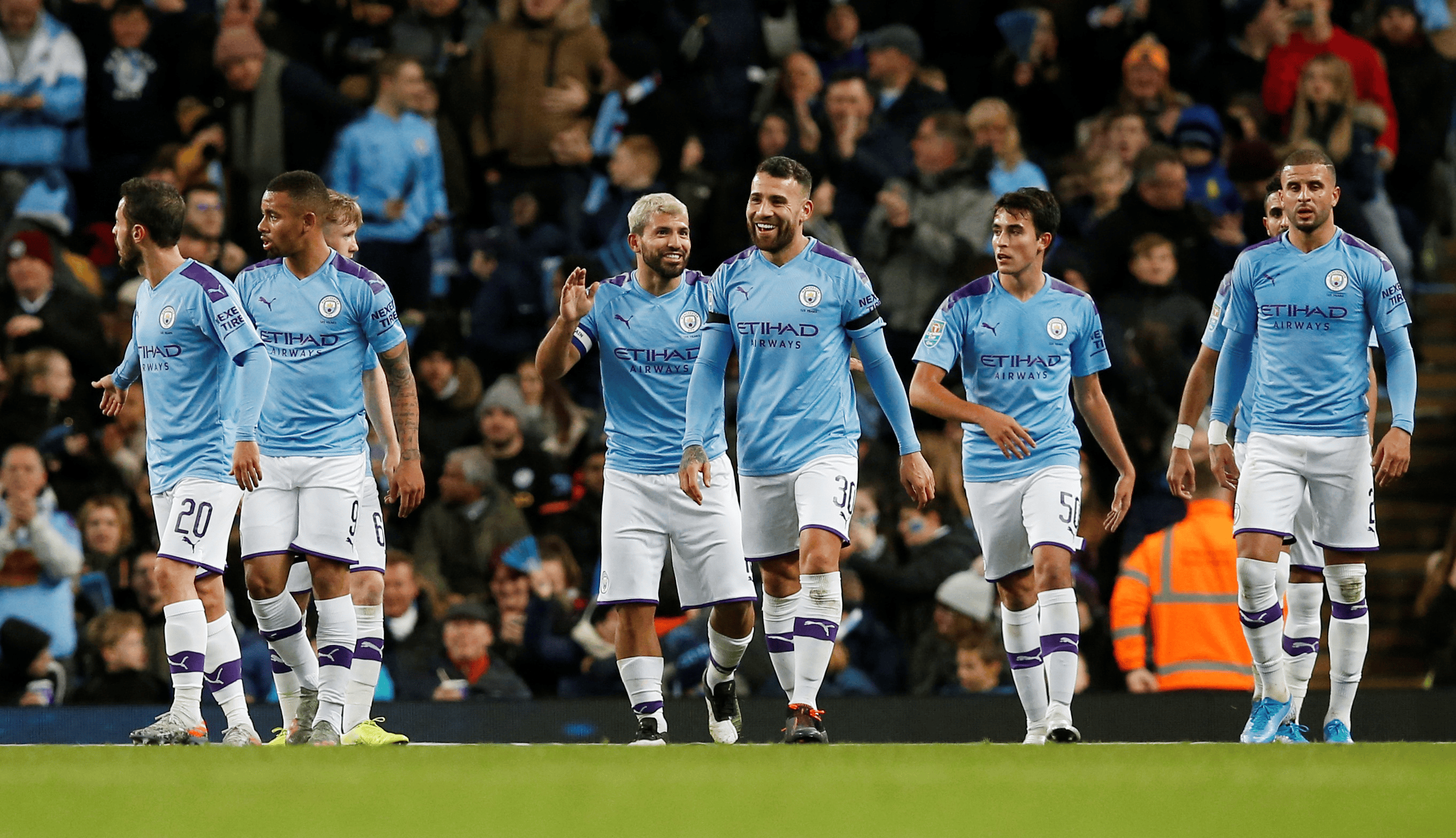 V体育-曼城队备战新一周比赛，调整心态-第2张图片-V体育