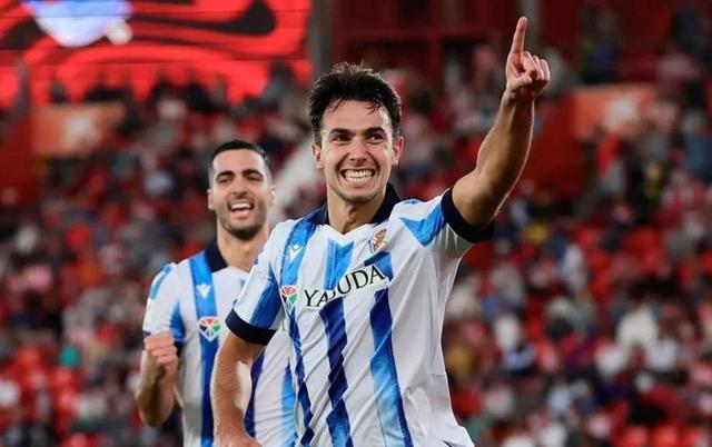 V体育官网-皇家社会球员的技术得到赞誉-第2张图片-V体育 V体育官网-皇家社会球员的技术得到赞誉-第2张图片-V体育