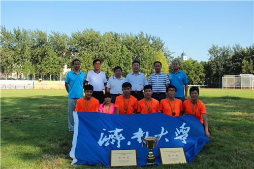 vsports体育-特立尼达和多巴哥田径选手再创佳绩，跻身前列-第1张图片-V体育