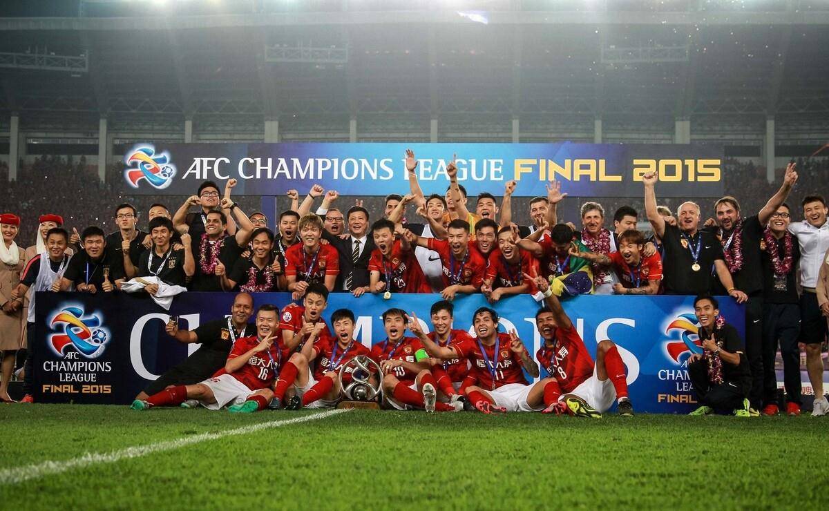 V体育-中超新闻广州恒大稳固领先地位-第1张图片-V体育