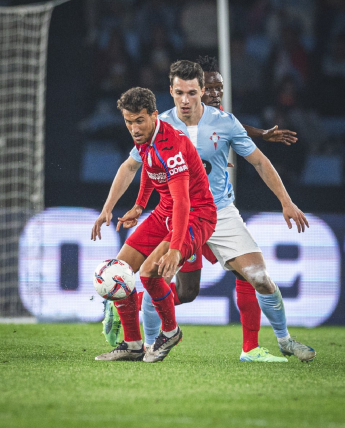 V体育官方app-瓦伦西亚客场胜利，反弹形势看好-第2张图片-V体育