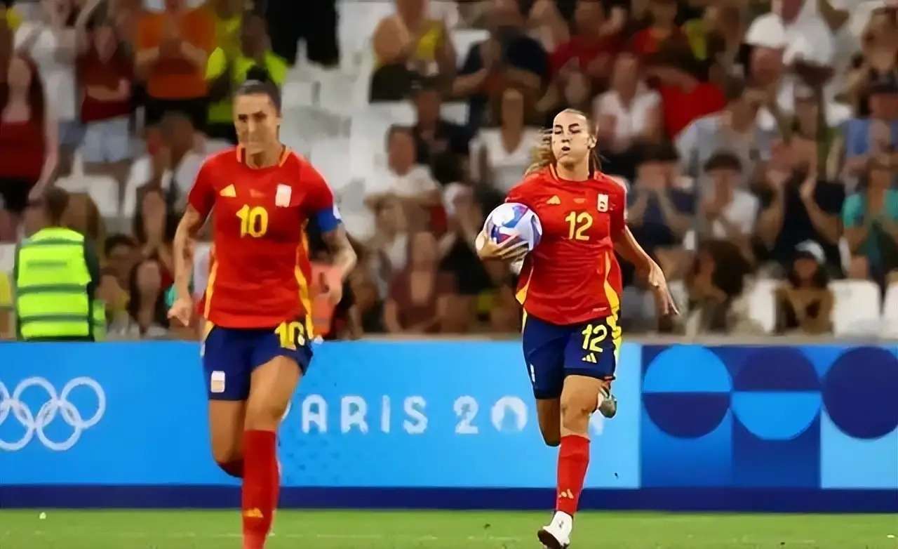 V体育官方app-波兰巴西势均力敌,欧洲杯预选赛分外精彩-第2张图片-V体育 V体育官方app-波兰巴西势均力敌,欧洲杯预选赛分外精彩-第2张图片-V体育