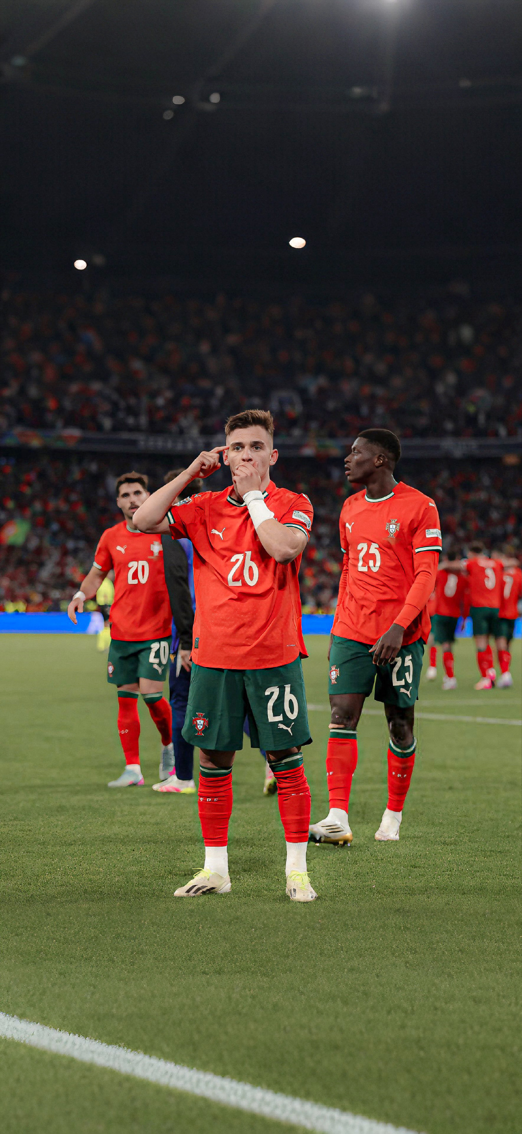 V体育官网-欧国联比赛:英格兰战胜葡萄牙-第1张图片-V体育 V体育官网-欧国联比赛:英格兰战胜葡萄牙-第1张图片-V体育